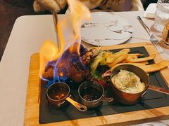 -YUE·6·西式融合餐厅(外滩六号店)
