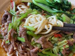 -方铲铲·成都板凳面(滨江银泰店)