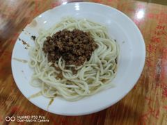-华兴街自力面店