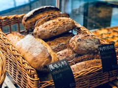 -Dough&Joe团憩(瑞虹天地月亮湾店)