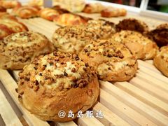 -焙丽拾光(麦凯乐直营店)