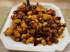 宫保鸡丁-黑皮酸菜鱼(绣花巷店)
