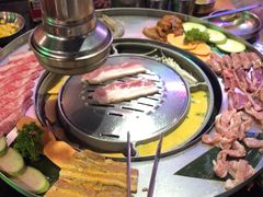 -哈哈碳都·牛肋条无限自助烤肉(宝龙店)