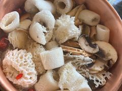 -慢丽江·云南野生菌土鸡锅(付家庄店)