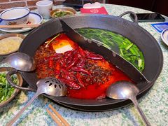 -鸿姐老火锅(静安店)