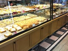 面包甜点陈列柜-味多美(民星路店)