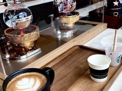 -星巴克臻选(盐城金鹰聚龙湖店)