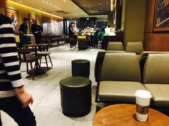 大堂-星巴克(保定万博广场店)