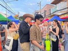 -周日夜市