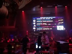-HiIbiza酒吧