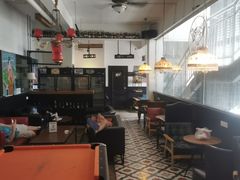 -拖板鞋咖啡旅行酒店(春熙路地铁站店)