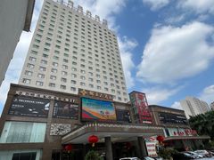 -广西锦华大酒店(南宁朝阳广场地铁站区政府店)