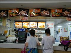 -华莱士·全鸡汉堡(艳粉店)