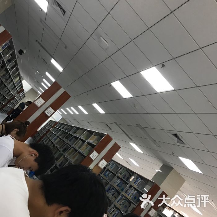 武汉大学信息学部图书馆图片 - 第5张