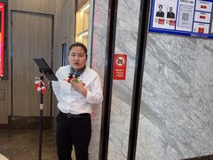-海底捞火锅(高新万达广场店)