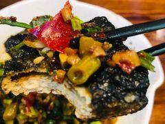 -黑白电视长沙小吃(美林M·LIVE天地东座店)