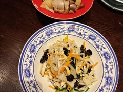 -古都历食南京菜·烤鸭·鸭血粉丝·汤包(南京博物院店)