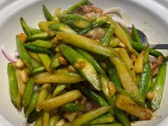 -黄泥岗·地道湖北菜(奥特莱斯店)