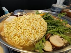 部队火锅-富乐满韩国正宗炸鸡韩国料理(虹泉路店)