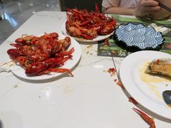 -金马门国际美食百汇(珞喻路店)