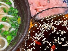 -遵义虾子卢四羊肉粉(大沽路店)