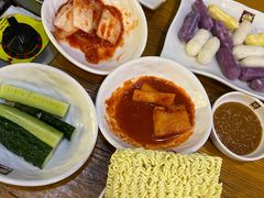 辛拉面-喇喇排骨火锅·传统韩式脊骨汤(望京西园总店)