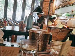 大堂-源一咖啡馆(麒麟巷步行街店)