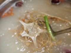 -千岛蚝高压锅生蚝·人参火锅(白云万达店)