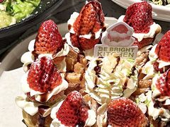 草莓忌廉华夫饼-BE BRIGHT KITCHEN(正佳广场店)