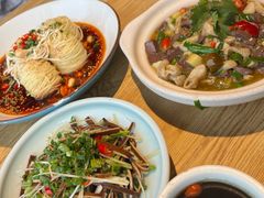 -嫩芽 ·地道重庆菜(十八梯露台夜景店)