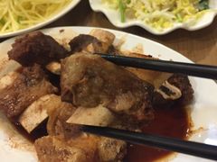 -阿洪锅贴王(小吃城店)