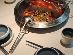 -左庭右院鲜牛肉火锅(金山万达店)