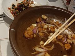 -阿瓦山寨·湘菜现炒·剁椒鱼头王(咸阳总店)
