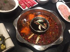 -小天鹅火锅·一线江景洪鼎旗舰店(洪崖洞店)