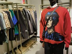-URBAN REVIVO(北京斯普瑞斯奥特莱斯店)