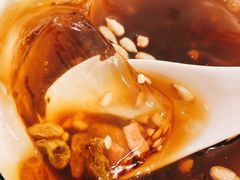 手搓冰粉-正南齐北·老街糯米团(洪崖洞店)