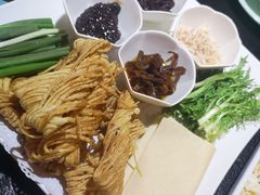 煎饼卷一切-大唐西市(天一城店)