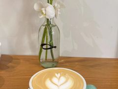 -Line 咖啡(石厦花园店)