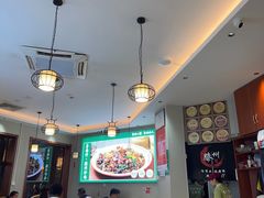 -鲁南仔·滕州炒鸡(经三路店)