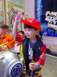 -奈尔宝家庭中心·亲子餐厅(华采天地店)