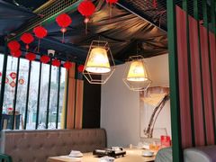 -运气牛自助酱大骨火锅(南京东路店)