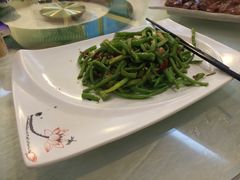 -品香菜馆(旗峰路中侨大厦店)