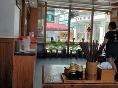 大堂-黔派·虾子羊肉粉·小吃(佳宁娜广场店)