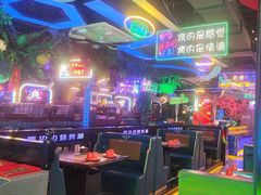 -路边边地标烧烤·川菜·小龙虾·音乐酒馆(良乡长虹店)
