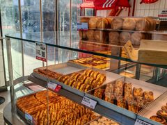 -读酥世家(松江新城地铁站店)