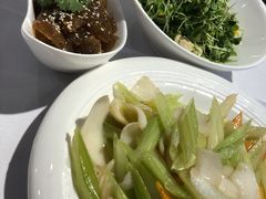 西芹炒百合-峨嵋酒家总店(车公庄店)