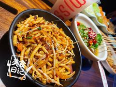 -丝恋丝娃娃(逸天城国贸店)