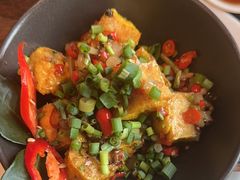 -Chom Cafe and Restaurant