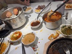 -享遇.锅姥姥牛排海鲜自助(小寨店)