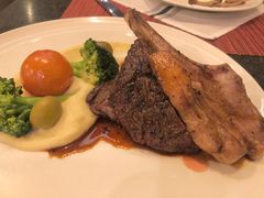-WOLFGANG PUCK KITCHEN & BAR(迪士尼小镇店)